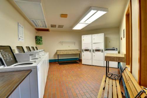 Timber Ridge Getaway - image 2