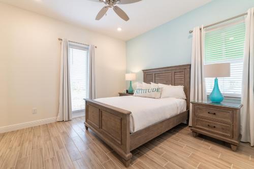Beautiful Cottage near Disney with Hotel Amenities at Margaritaville 8020DD - main image