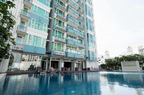 Ivy Thonglor 55, Bangkok (photo 4)