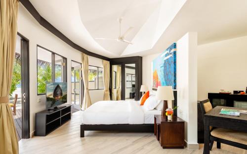 Beach Villa - Enjoy 50% seaplane discount for 2 pax (Book Stay period: 10 July - 30 Sep 2025) image 7
