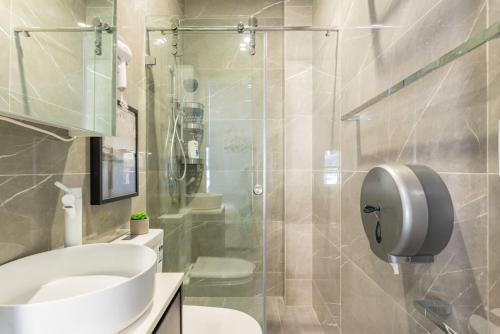 Ensuite King Single Room - AC - Next to Central - Closely Located to Almost Sydney Must Seen Spots in Központ