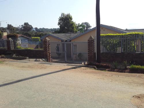 Vuya Nathi Bed and Breakfast