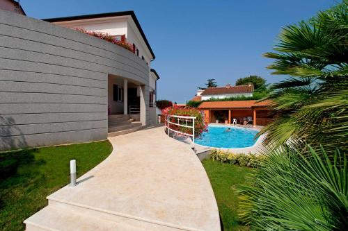 Apartments Veli Maj 1448 - image 6