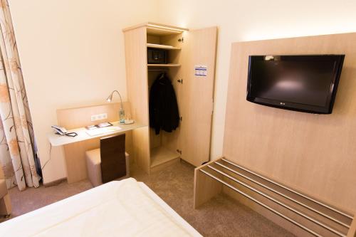 Business Single Room