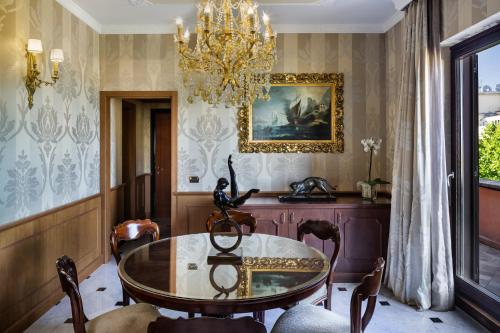 Baglioni Hotel Regina - The Leading Hotels of the World