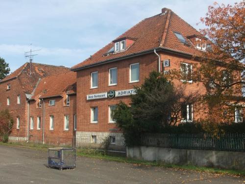 Bejárat, Hotel Adriatic in Laatzen