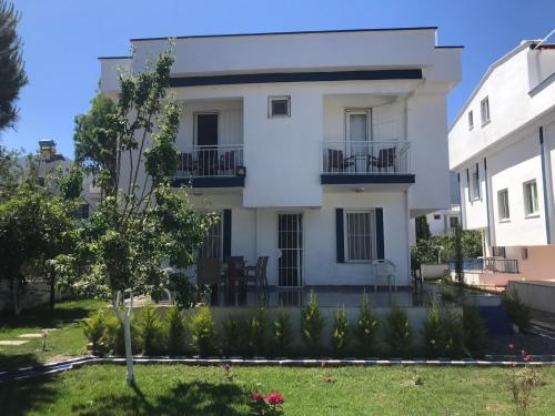  Boztas Apart, Ferienwohnung in Aydın