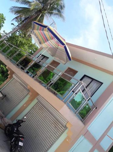 Gialyn's Apartment in Loon
