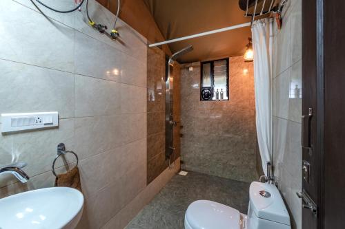 Bathroom, SaffronStays Falcon Tents, Lonavala in Atvan