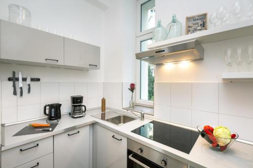 Newton-Appartement mit 3 Schlafzimmern, Berlin (photo 8)