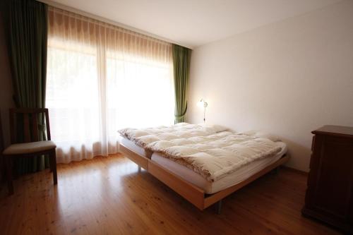 Apartment International - image 6