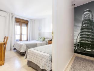 Hostal Castilla II Puerta del Sol, Madrid (photo 10)
