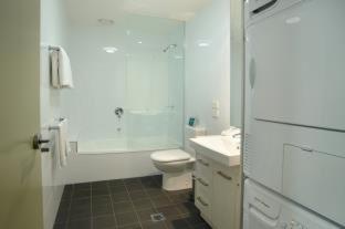 Quest Werribee, Werribee (photo 6)