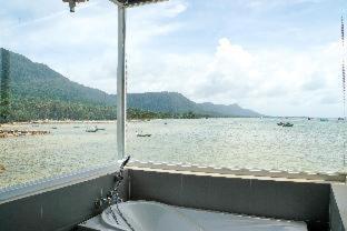 เดอะ เพียร์ ฟู้โกว๊ก รีสอร์ต (THE PIER PHU QUOC RESORT) in แฮม นิง