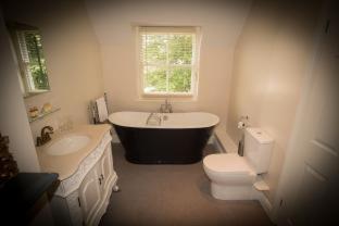 Brockley Hall Hotel - image 10