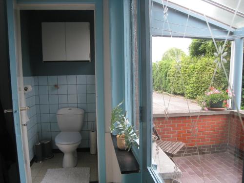 Vakantiehuis in de velden met zwemvijver en Jeu de Boules baan in Lier