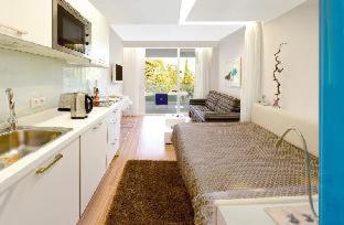 Hotel Illa d'Or & Club Apts 4* Sup in ปวยร์โต โปเยนซา / โปเยนซา