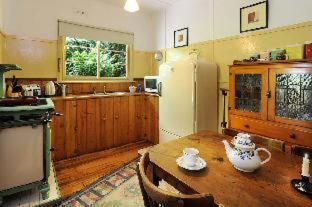 Como Cottage Accommodation, Olinda (fotografie 9)