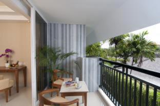 Sulis Beach Hotel & Spa