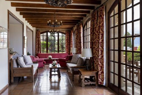 ผับ/เลาจน์, ปาราดอร์ เด ตอร์โตซา (Parador de Tortosa) in ตอร์โตซา