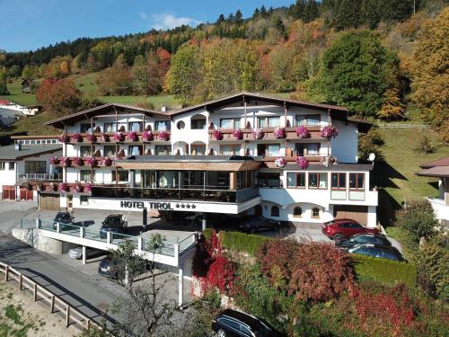 . Hotel Garni Tirol