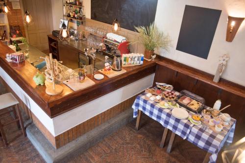 Їжа та напої, Bed & Breakfast Dvorec in Петровче
