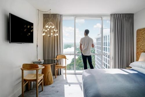 RWB Suite