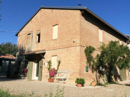 Agriturismo "La Fondazza" Imola