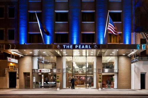 The Pearl Hotel, Нью-Йорк