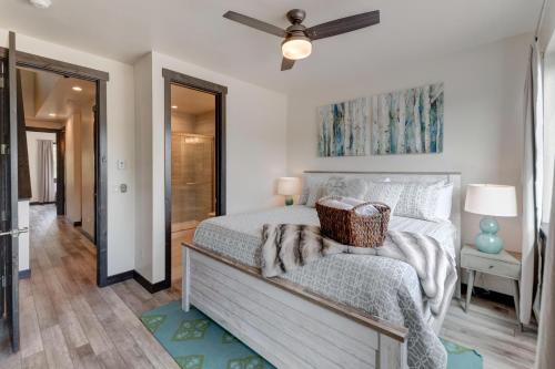 New Luxury Villa #280 Near Resort With Rooftop Hot Tub & Great Views -FREE Activities & Equipment Re