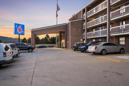 Motel 6-Colorado Springs, CO - Air Force Academy