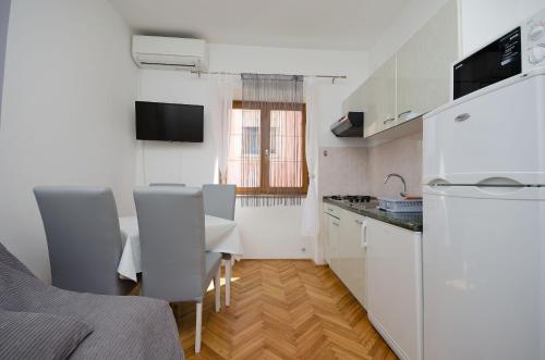 One-Bedroom Apartment - First Floor image 9