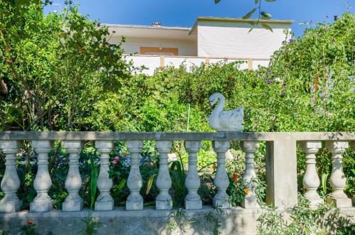 Apartments Elvira - image 5