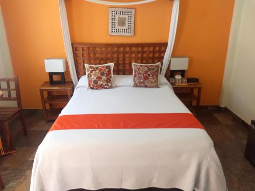 Hotel Casa Sofia Tulum with Pool Set in a prime location of Tulum, Hotel Casa Sofia Tulum puts everything the city has to offer just outside your doorstep. The property features a wide range of facilities to make your stay a pleasant