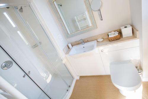 Grays Boutique B&B - image 10