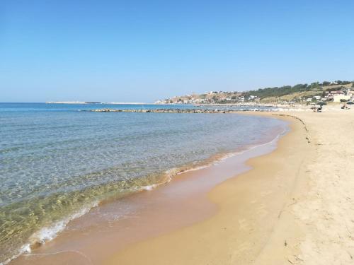 La casetta degli ulivi con piscina