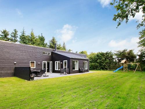  10 person holiday home in Bl vand in Blåvand