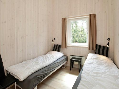 Four-Bedroom Holiday home in Blavand 33