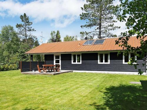 6 person holiday home in Hadsund