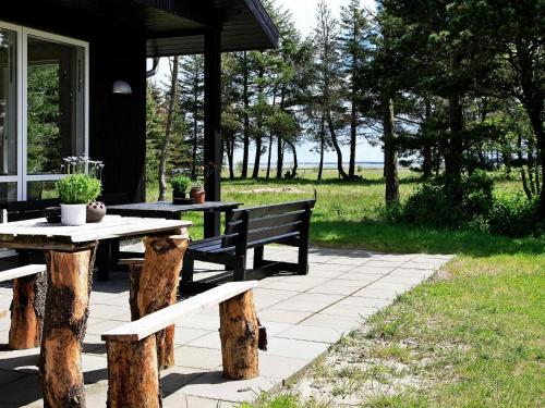  10 person holiday home in Oksb l in Mosevrå