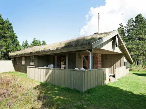 6 person holiday home in R m