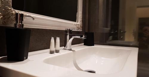 Loft image 6
