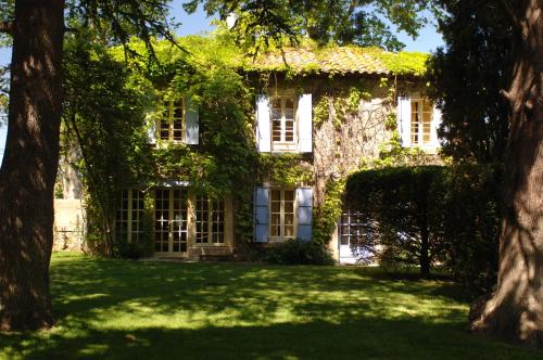 Chateau du Puits Es Pratx