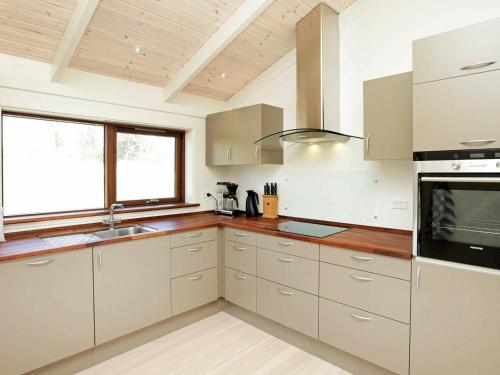  Holiday Home Kandestedvej in Starholm
