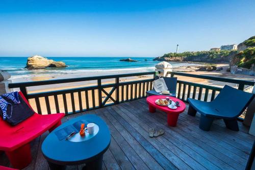 MIRAMAR KEYWEEK Apartment with Terrace and Access to Pool in Biarritz - main image