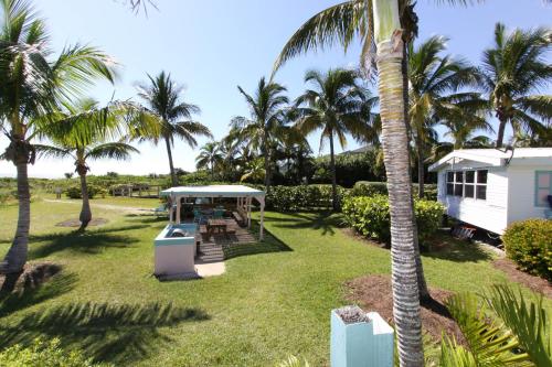 Gulf Breeze Cottages - image 2