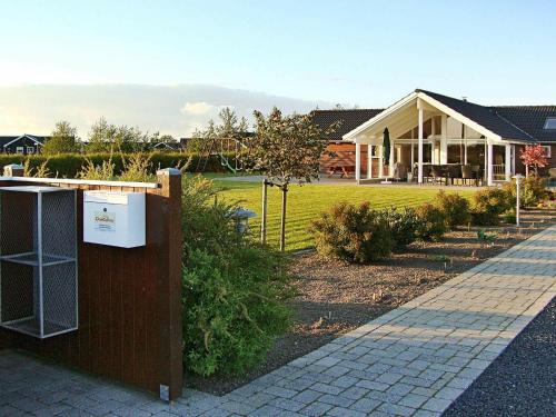 10 person holiday home in Idestrup-By Traum – khách sạn tại Idestrup