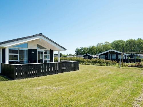 Three-Bedroom Holiday home in Juelsminde 18