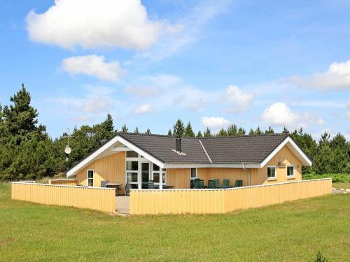  8 person holiday home in Bl vand in Blåvand