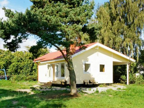 3 person holiday home in FJ LKINGE